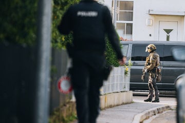 Mann bei Schlägerei angeschossen: Polizei und Spezialkräfte fassen mehrere Verdächtige