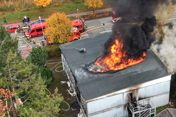 Großfeuer im Norden: Städtische Unterkunft in Flammen
