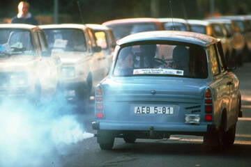 Leichter Überschlag beim Autofahren im betrunkenen Zustand 