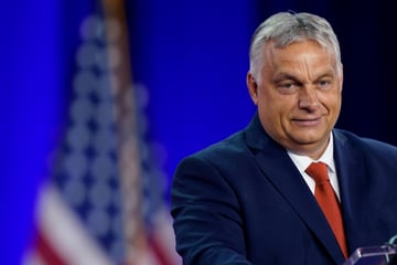 Viktor Orban lässt sich in den USA feiern: "Die Globalisten können zur Hölle fahren"