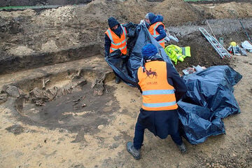 Tausende Jahre altes Grab entdeckt! Darauf soll ein Gewerbegebiet entstehen