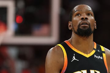 Kevin Durant heads to Houston Rockets in unprecedented seven-team trade