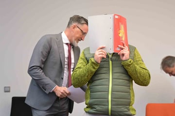 "Sein Kick war das Bewusstlose": Notfallsanitäter bestreitet Betäubung von Frauen