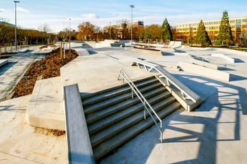 Leipzig: Kinder gehen in Grünauer Skatepark aufeinander los – Junge (10) verletzt