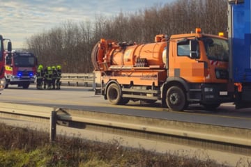 Unfall A4: Stau-Chaos auf A4 in Chemnitz: Lkw-Fahrer löst Crash aus und flüchtet