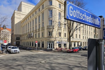 Leipzig: Überraschung im eigenen BMW: Fremder Mann sitzt plötzlich am Steuer