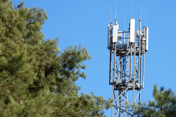 Funklöcher in Deutschland: Telekom, O2 und Vodafone schließen sie nur langsam