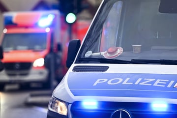 Auto erfasst Mädchen: Zehnjährige stirbt im Krankenhaus