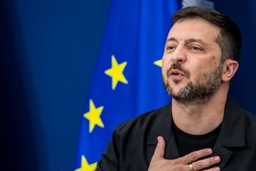 Ukraine-Krieg: Selenskyj spricht von "historischer" Entscheidung