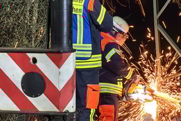 Feuerwehr muss vier Tage nach Crash nochmal zur Unfallstelle