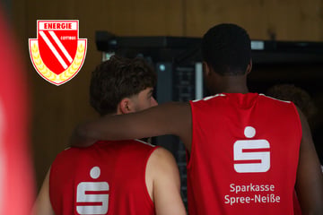 Energie Cottbus im Trainingslager: FCE stemmt Gewichte im Kraftraum