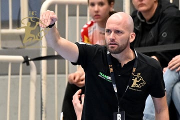 HCE-Weste blütenweiß - und jetzt kommt die DHfK!