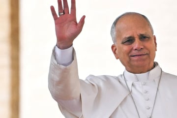 Pope Leo XIV calls for global truce on Christmas – as Russia quickly rejects it