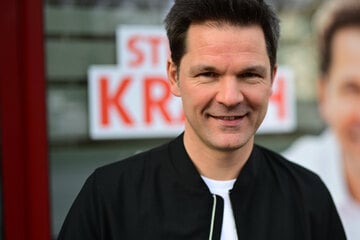 Berlin: Berliner SPD-Spitzenkandidat auf offener Straße bedroht: "Willst Du eine Waffe am Kopf haben?"