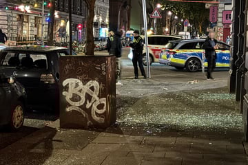 Hamburg: Explosion in Hamburg! Frau wird verletzt, mehrere Autos beschädigt