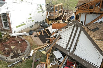 Tornadoes and storms leave at least 14 dead in Missouri and Arkansas