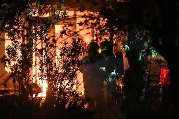 Berlin: Brand in Gartenanlage: Feuerwehr verhindert Schlimmeres