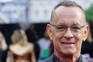 Vorsicht, Fälschung! Tom Hanks warnt vor KI-Betrugsmasche