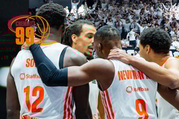 Sensation in der Messe Chemnitz: Niners fegen Besiktas Istanbul aus der Halle!