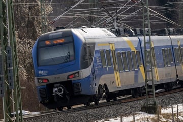 München: Schlechte Nachrichten für Pendler: Einschränkungen auf Strecke München–Rosenheim