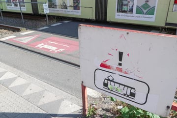 Schwere Verletzungen nach U-Bahn-Unfall: Frau kämpft ums Überleben