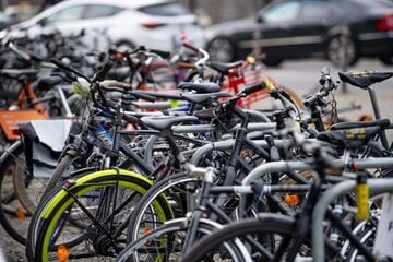 60 Fahrräder aus Lager in Stuttgart gestohlen: Immenser Sachschaden