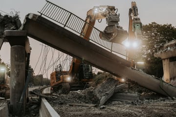 Leipzig: Abriss im Eiltempo: Vollsperrung auf A14 endet früher als gedacht