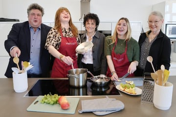 Dresden: Kochen, tanzen, lachen - glücklich machen: VHS startet Seminare gegen Einsamkeit