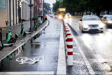Kampf um Berlins Straßen: So will ein Experte den Konflikt zwischen Rad- und Autofahrern entschärfen