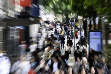 Läden schließen früher: Einzelhändler blicken mit Sorge auf Demo von "Gen Z regelt"