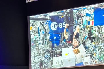 Berlin: Berlin im Kontakt mit dem All: Live-Telefonat mit der ISS sorgt für Staunen