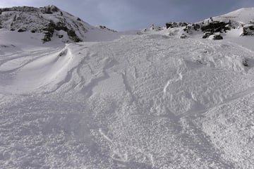 Lawinen-Tragödie in Österreich: Deutscher Snowboarder (†49) von Schneemassen begraben