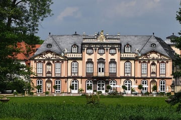 Ausstellung in Schloss bei Erfurt erinnert an Besuch aus höchsten Adelskreisen