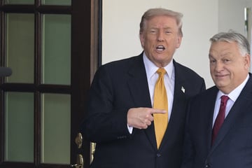 Trump makes last-ditch attempt to sway Hungary election in favor of Orban: "Ready to USE full Economic Might"