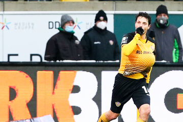 Ex-Dynamo Philipp Hosiner scores and stays close to Phil Harres on loan from SGD!