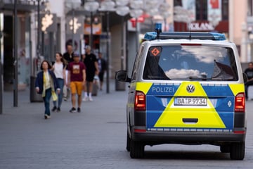 München: Tourist bricht mitten in Fußgängerzone zusammen: Polizei muss einschreiten