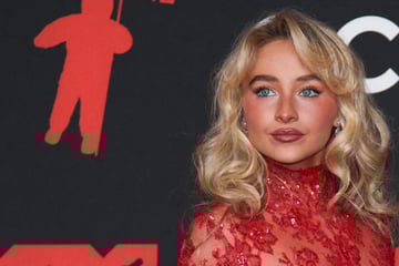 White House taunts Sabrina Carpenter with edited clip promoting ICE arrests