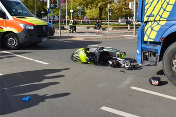 Tragischer Unfall im Harz: Lastwagen erfasst Motorrad, Biker stirbt