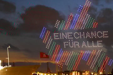Hamburg Veranstaltungen: Hunderte Drohnen steigen im Hamburger Hafen auf: Das steckt dahinter