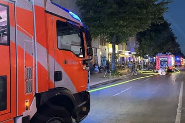 Berlin: Schock beim Abendessen: Gäste müssen vor Feuer in Restaurant-Küche fliehen