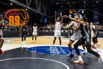 Im EuroCup geht's heute nach Frankreich: Dritter Sieg für gierige Niners?