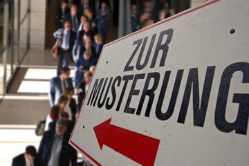 Keinen Bund eingehen: Schülerstreik gegen neues Wehrdienstgesetz