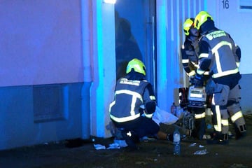 Heftiger Streit mit Messer, Taser und Baseballschläger: Mann stirbt nach Massenschlägerei