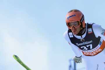 Skisprung-Superstar kündigt Pause an, doch es gibt einen guten Grund