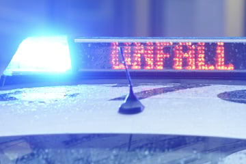 1,29 Promille am Steuer: Frau fährt am helllichten Tag in Graben