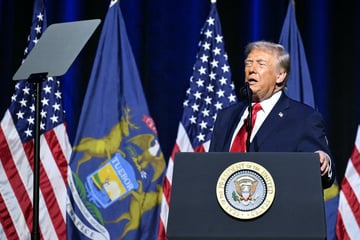 Trump puts US-Mexico-Canada trade agreement in doubt with dismissive comments