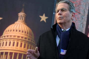 Trump's treasury secretary addresses Europe's "nuclear option" for countering Greenland threat