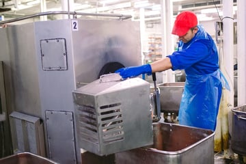 Todesdrama in Burrito-Fabrik: 19-Jähriger von Fleischwolf erfasst