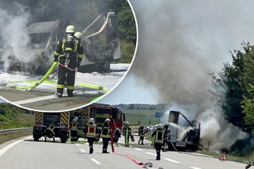 Unfall A72: Rauchsäule über A72: Transporter in Flammen, Autobahn gesperrt