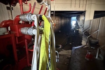 Berlin: Rohrbruch am alten Flughafen Tegel: Tausende Liter Wasser ausgetreten